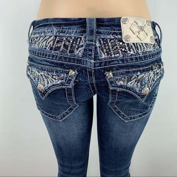 STUNNING Miss Me Jeans Size 26 Bootcut - Picture 1 of 6